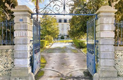 Historic Villa for sale Pau, New Aquitaine, Photo 2/16