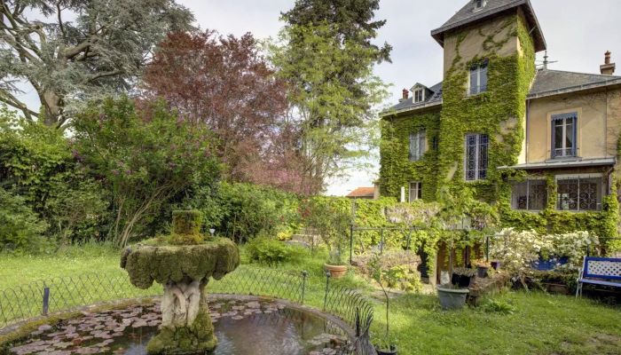 Historic Villa for sale Vernaison, Auvergne-Rhône-Alpes,  France