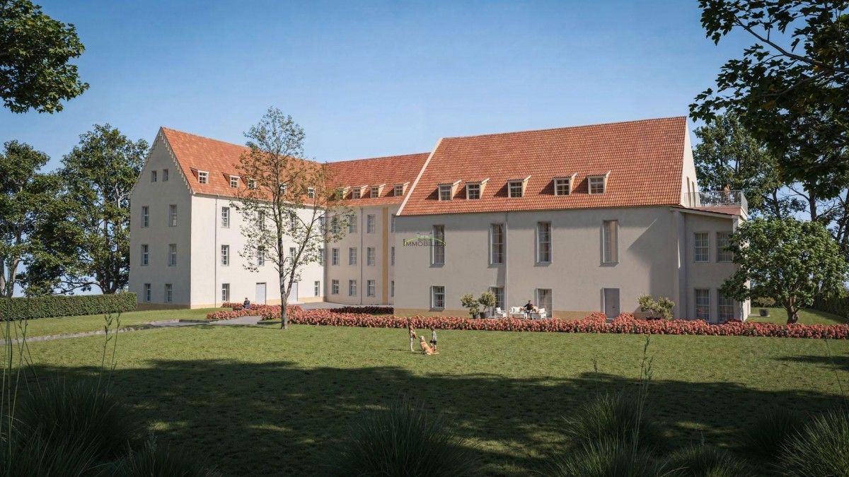 Photos Castle in Saxony - investment project with 25 planned apartments