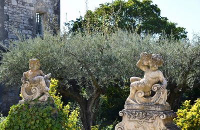 Castle for sale Uzès, Occitania, Photo 15/45