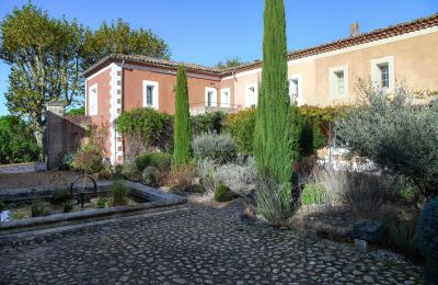 Manor House for sale Uzès, Occitania, Photo 6/32