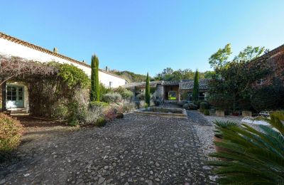 Manor House for sale Uzès, Occitania, Photo 7/32