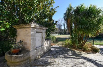 Manor House for sale Uzès, Occitania, Photo 8/11