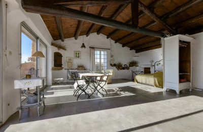 Historic property for sale Uzès, Occitania, Photo 13/23