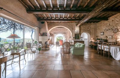 Historic property for sale Uzès, Occitania, Photo 10/23