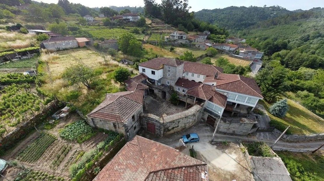 Photos Pazo in the wine region of O Ribeiro