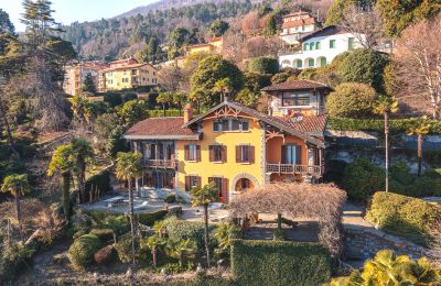 Character Properties, Historic Lake Maggiore villa in Ghiffa with park and lake view