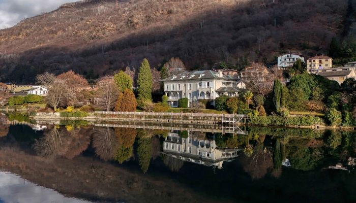 Historic Villa for sale Omegna, Piemont,  Italy