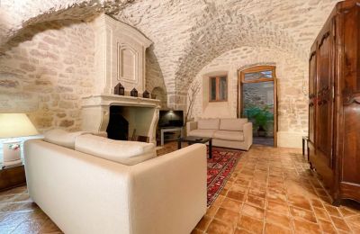 Historic property for sale Vers-Pont-du-Gard, Occitania, Photo 4/21