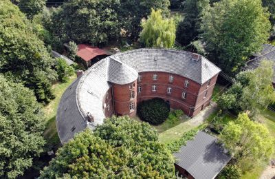 Historic properties, Former Fortress on Ostrówek Island in the Oder River - Living in a heritage building