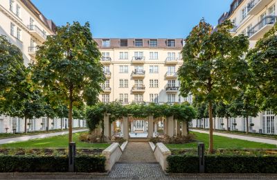 Historic properties, Luxury living in Cumberland House - Historic Building on Kurfürstendamm