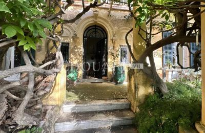 Castle Apartment for sale Menton, Provence-Alpes-Côte d'Azur, Entrance