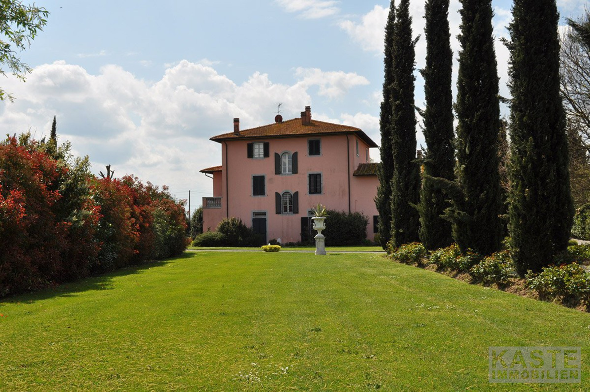 Photos Luxury villa in Pardossi, Tuscany