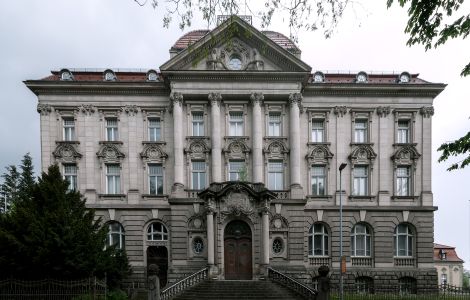 Meiningen, Leipziger Straße - Listed Building: Former Provincial Court and Banking House in Meiningen