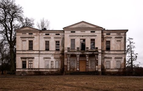  - Ruined Manor in Baltoji Vokė (Baltosios Vokės dvaras)