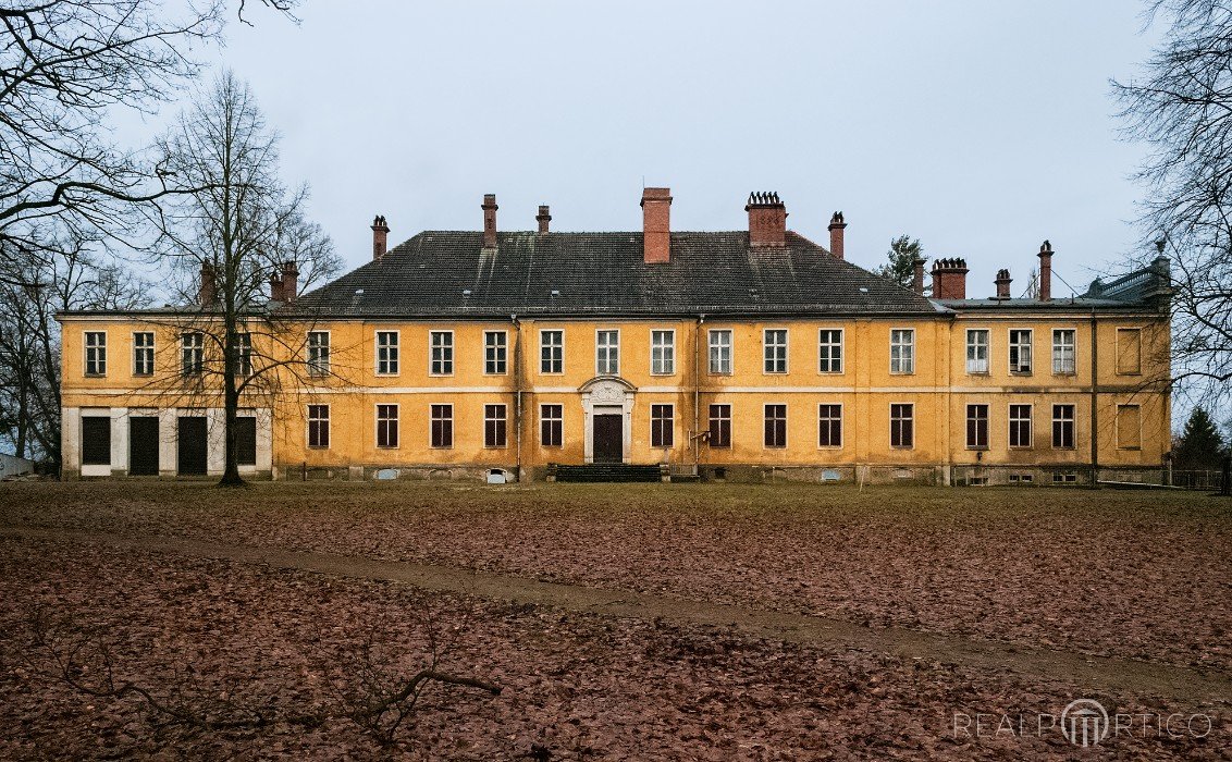 Palace in Golßen, Brandenburg, Golßen