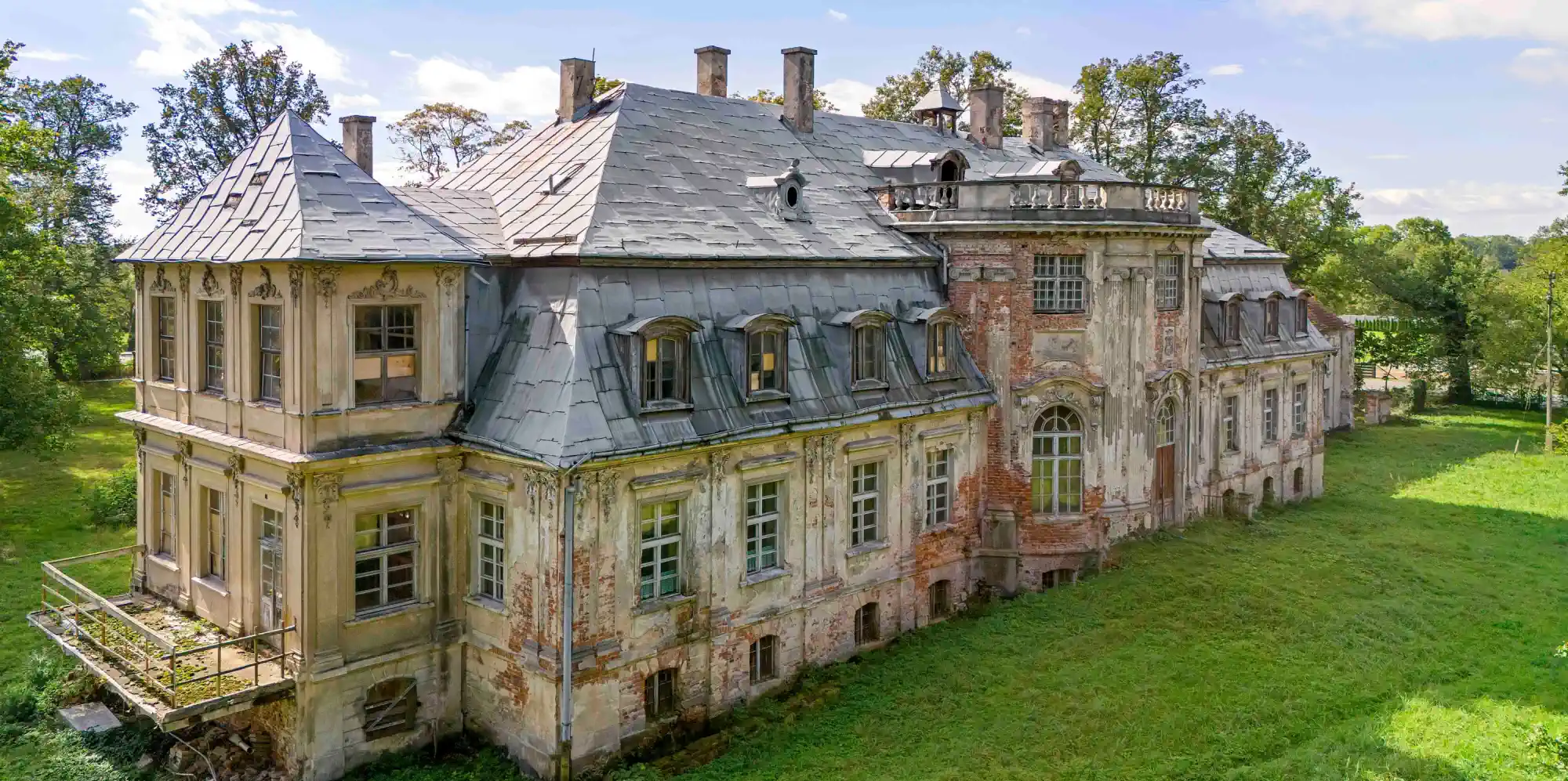 Fixer upper castle Poland