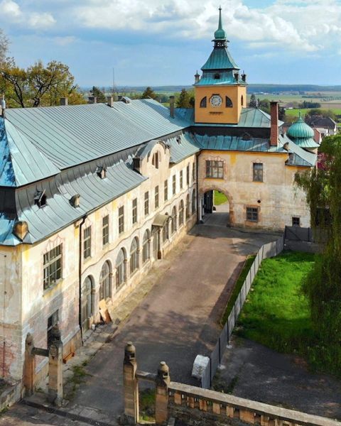 Art nouveau castle